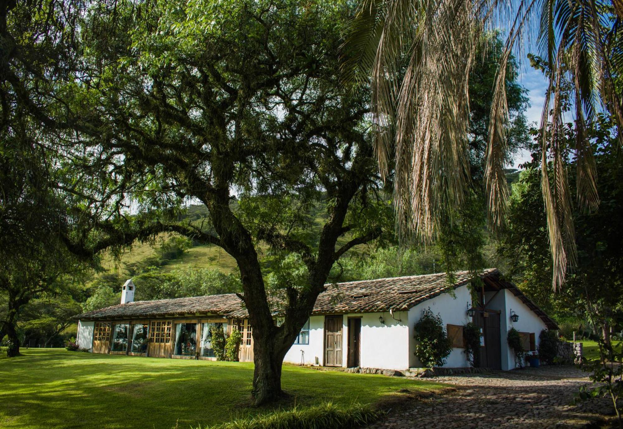 Hacienda San Francisco Hotel Tumbabiro Exterior photo